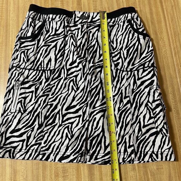 Chico’s Zebra Print elastic waist mini skirt Chicos size 0.5 women’s size S/6 - Picture 11 of 12